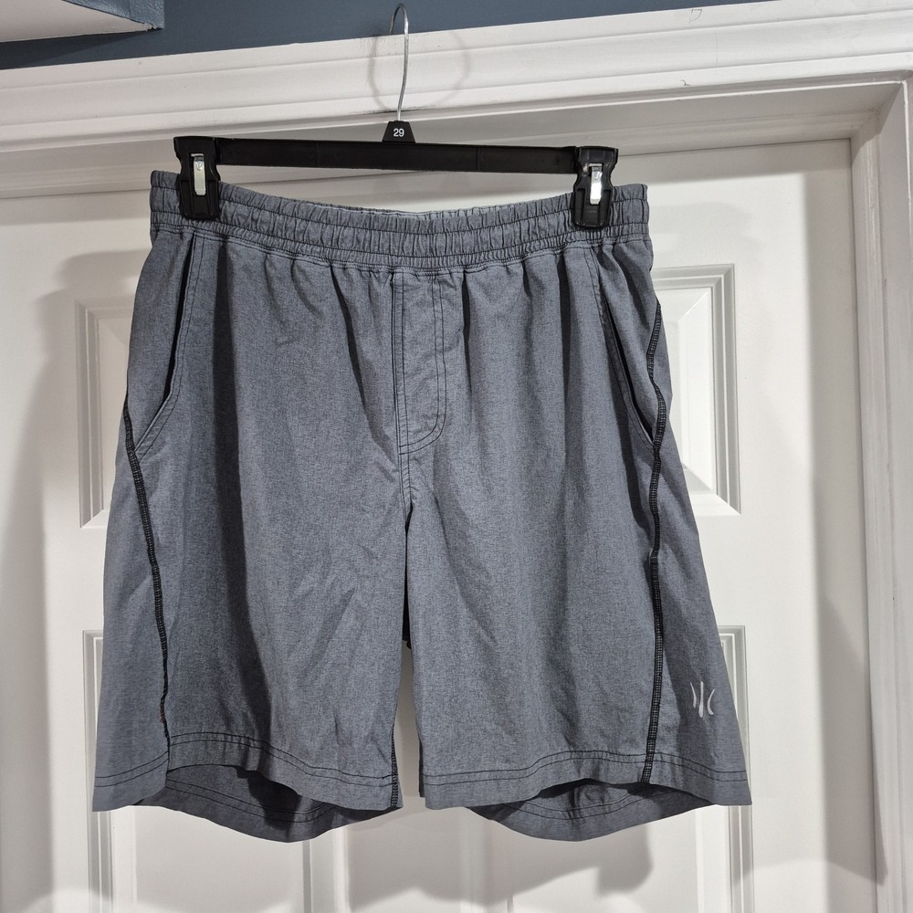 Rhone Shorts Mens Medium Gray‎ Nylon Ripstop Lightweight Performance Athletic